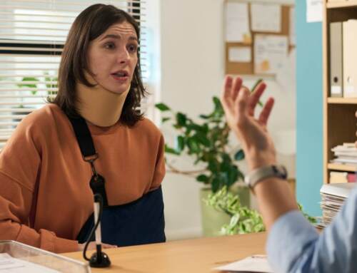 Jak zabezpieczyć swoje dochody w sytuacjach losowych? Polisa na życie vs. polisa utraty dochodu, co wybrać?